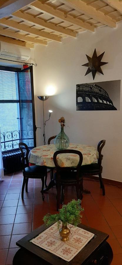 Villa Alloggio Via Del Governo Vecchio 34 à Rome Extérieur photo